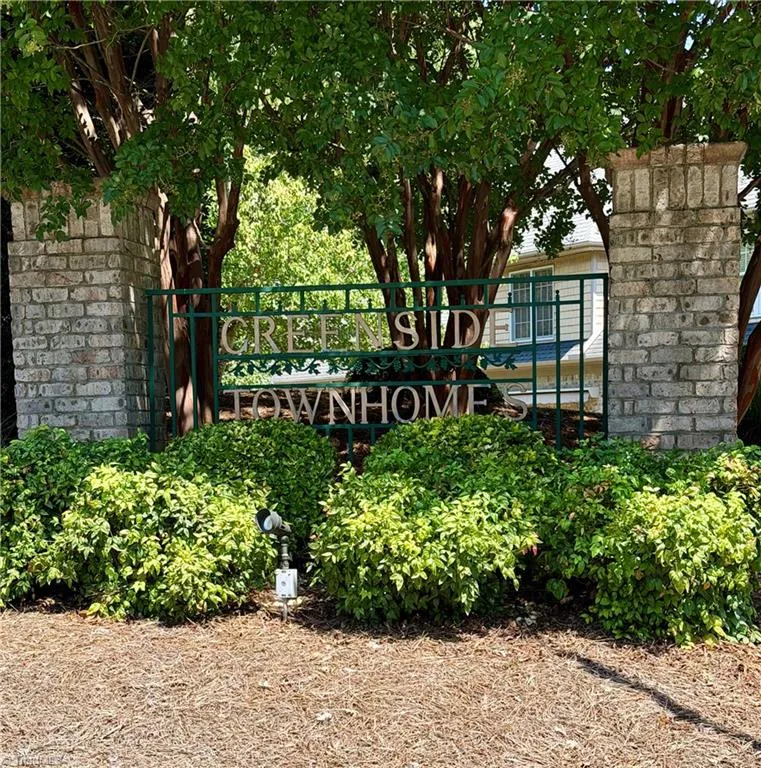 4002 Flagstick Court Jamestown, NC 27282