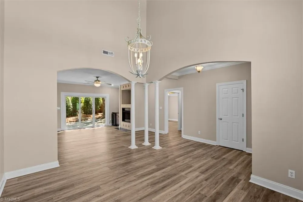 4002 Flagstick Court Jamestown, NC 27282