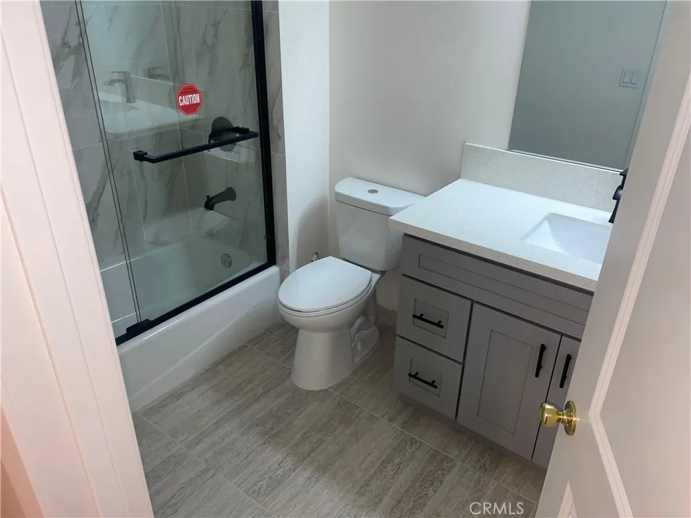 1609 Niagara Street Burbank, CA 91505