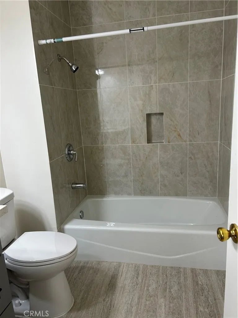 1609 Niagara Street Burbank, CA 91505