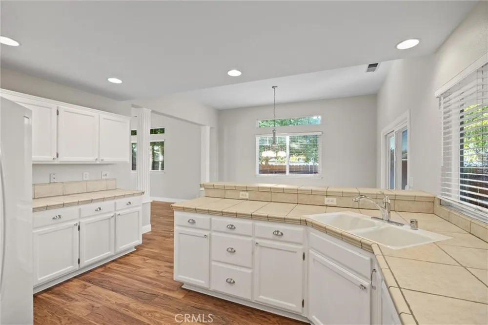 30 Herlax Chico, CA 95926