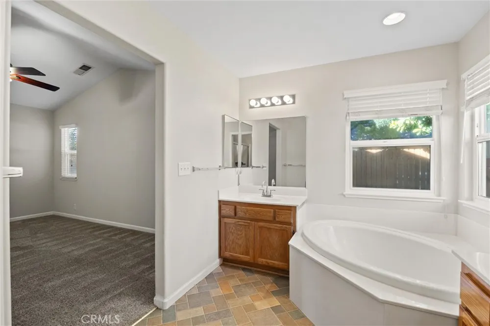 30 Herlax Chico, CA 95926
