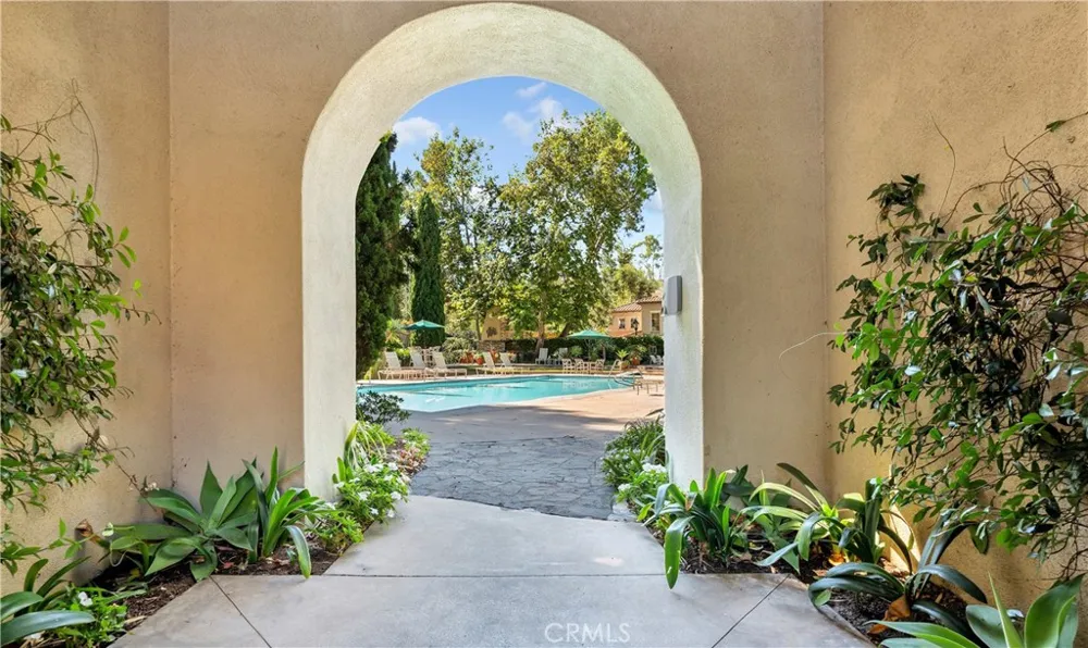 1 Savona Court Newport Coast, CA 92657