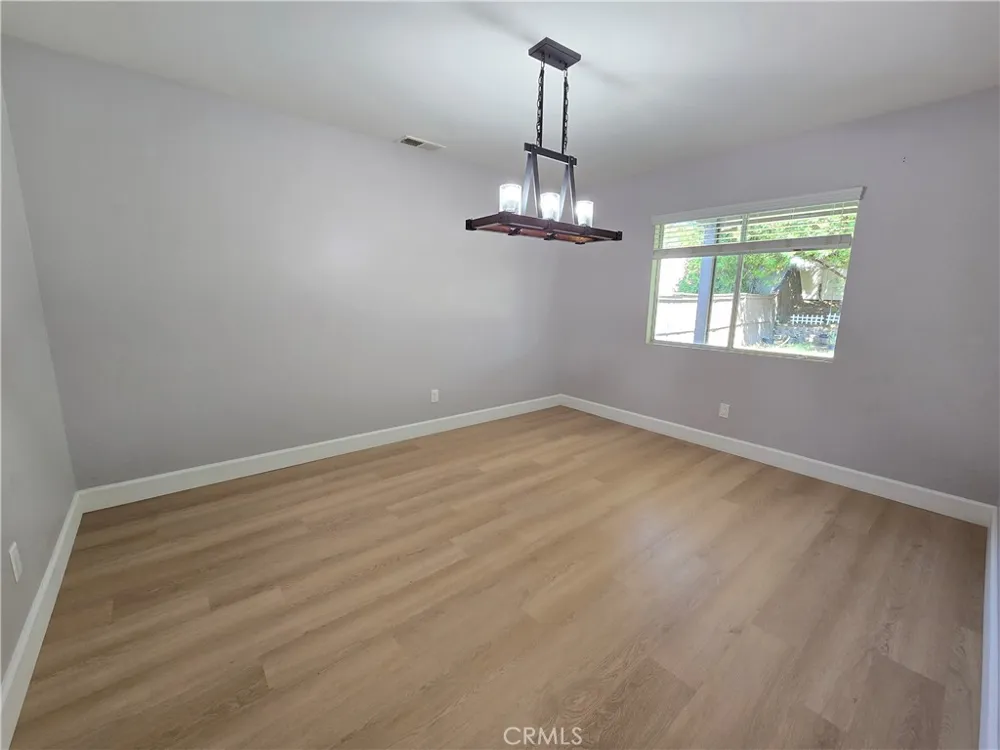 30532 Pine Creek Menifee, CA 92584