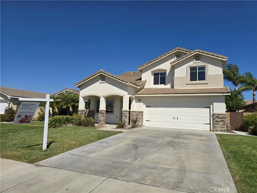 30532 Pine Creek Menifee, CA 92584