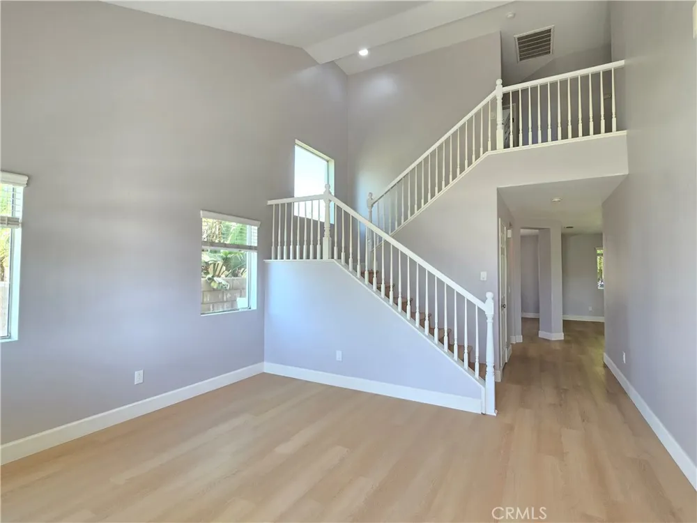 30532 Pine Creek Menifee, CA 92584