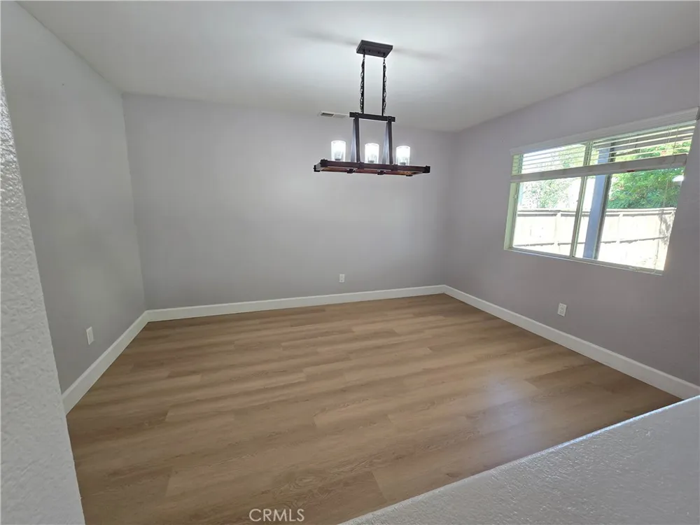 30532 Pine Creek Menifee, CA 92584