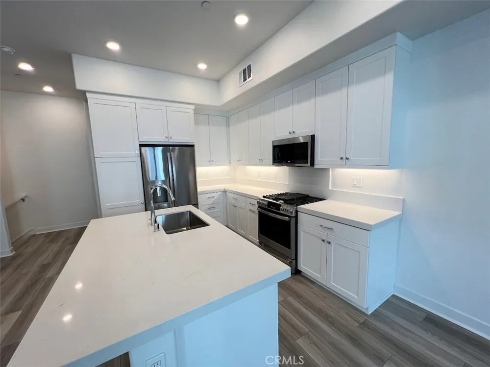 435 Mullberry Montebello, CA 90604