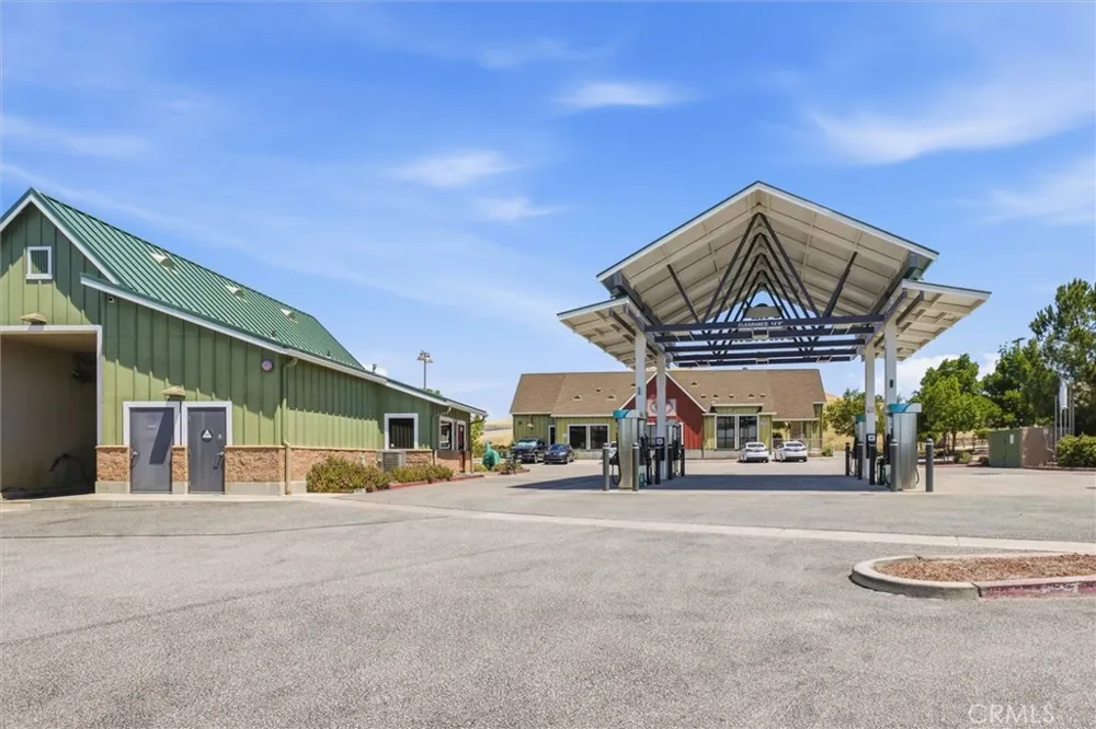 3180 Lakeside Village Paso Robles, CA 93446