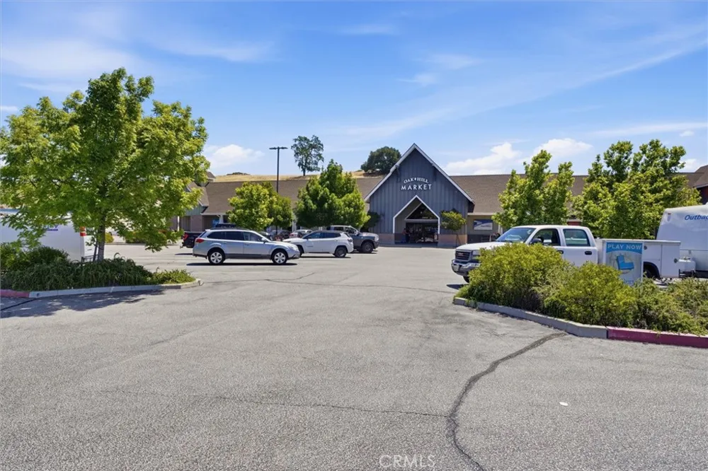 3180 Lakeside Village Paso Robles, CA 93446