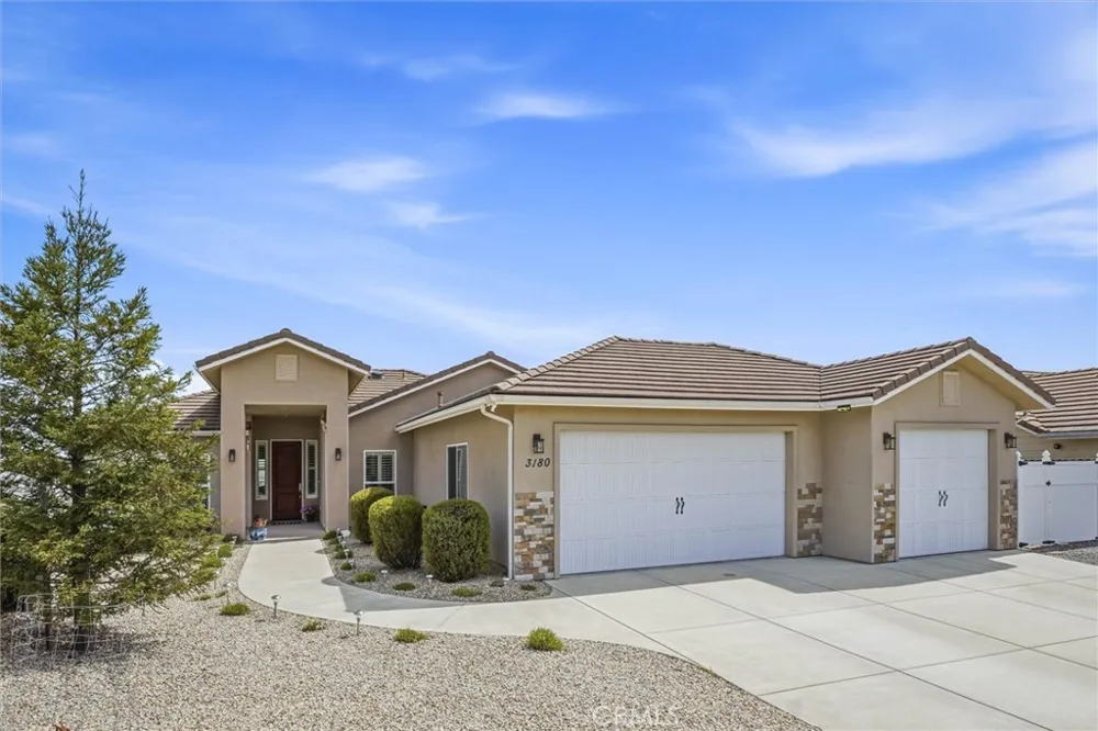 3180 Lakeside Village Paso Robles, CA 93446