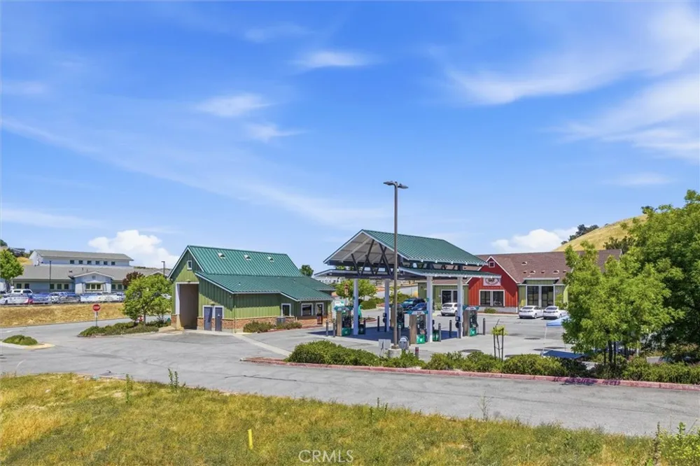 3180 Lakeside Village Paso Robles, CA 93446