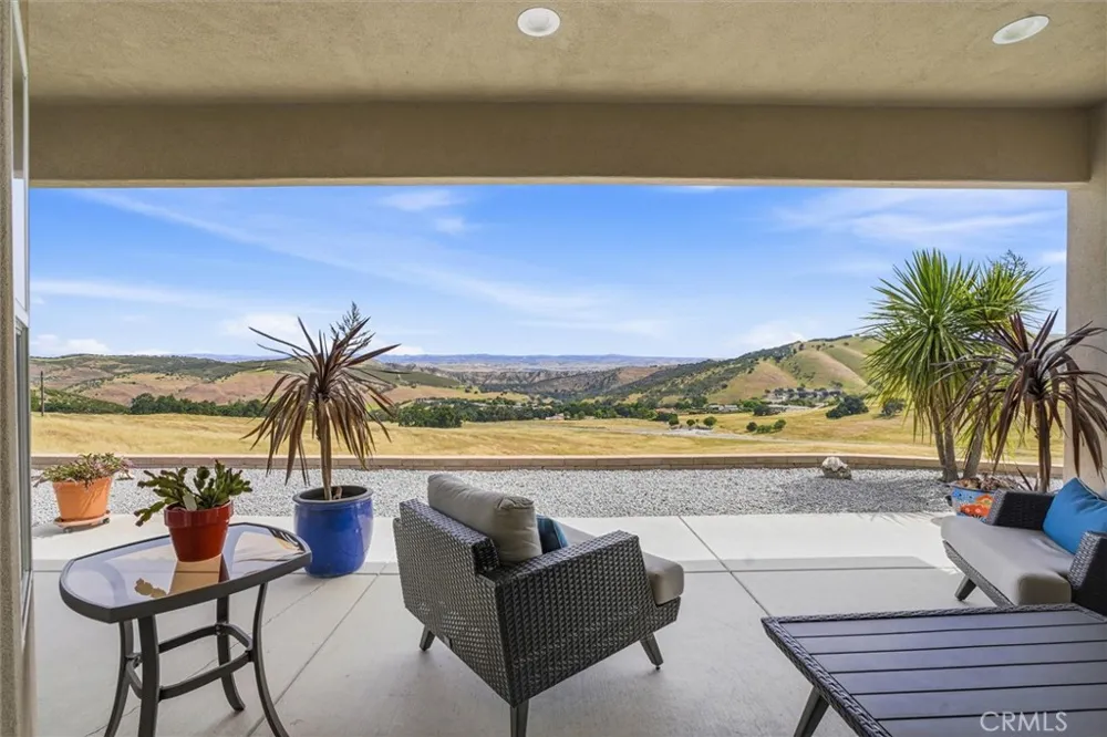 3180 Lakeside Village Paso Robles, CA 93446