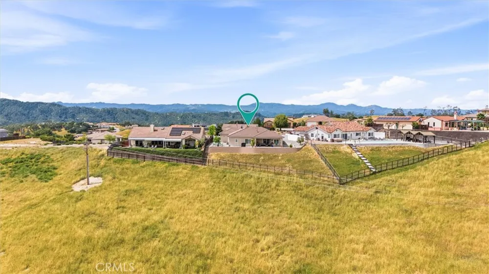 3180 Lakeside Village Paso Robles, CA 93446