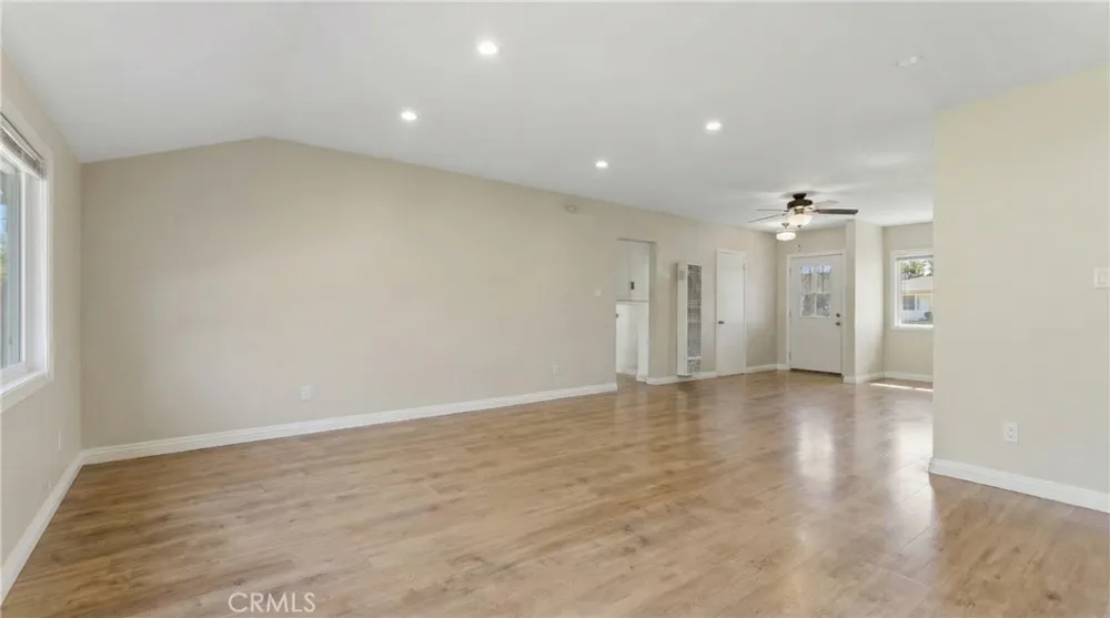 7619 Wellsford Whittier, CA 90606