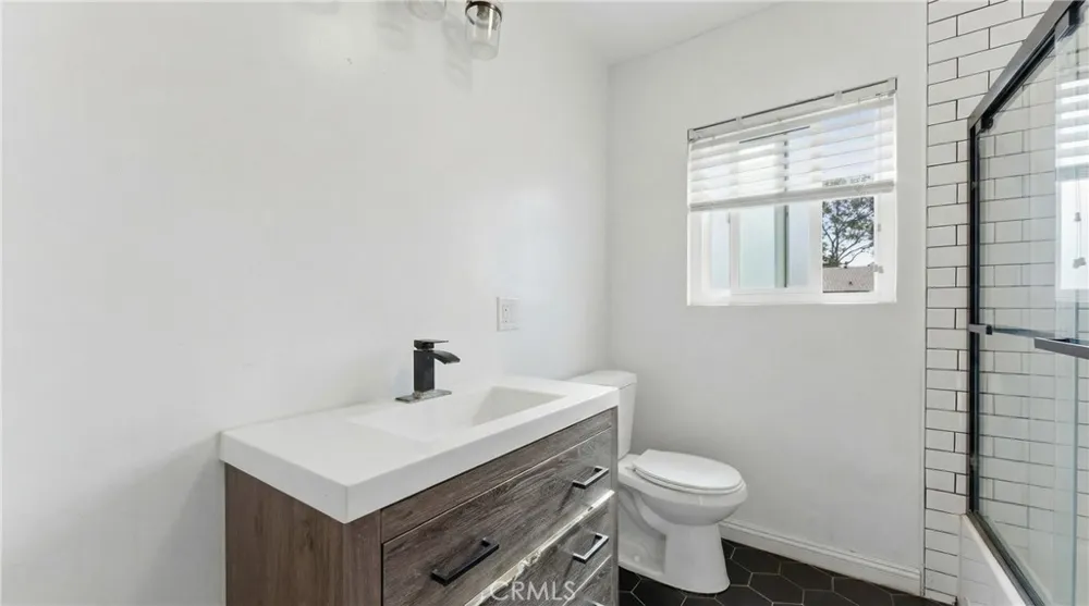 7619 Wellsford Whittier, CA 90606