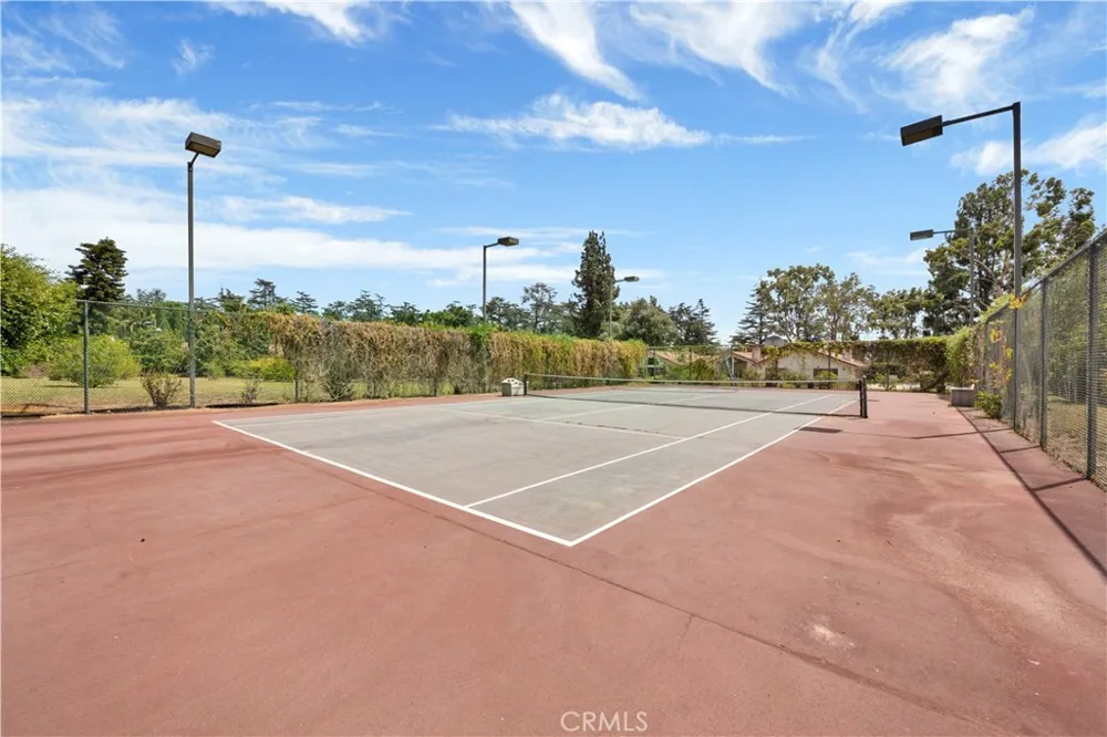 201 Deodar Bradbury, CA 91008