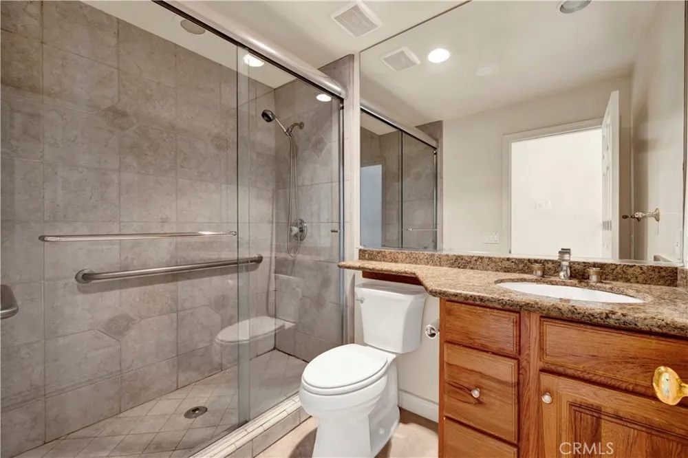 201 Deodar Bradbury, CA 91008