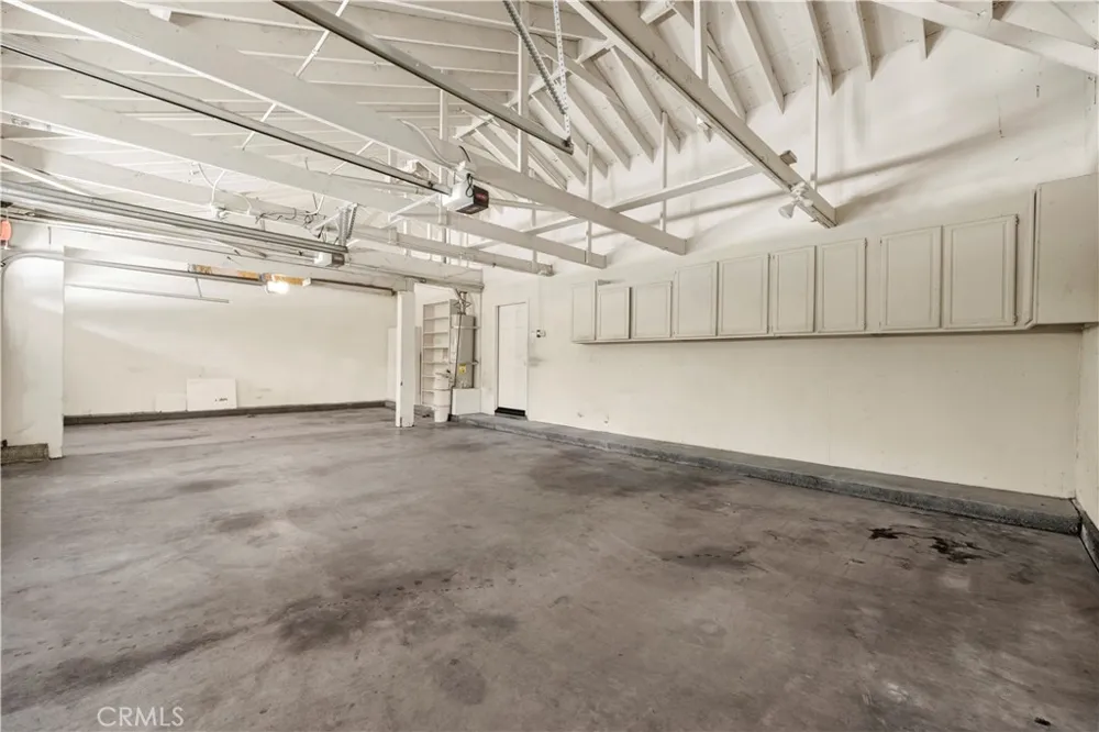 201 Deodar Bradbury, CA 91008