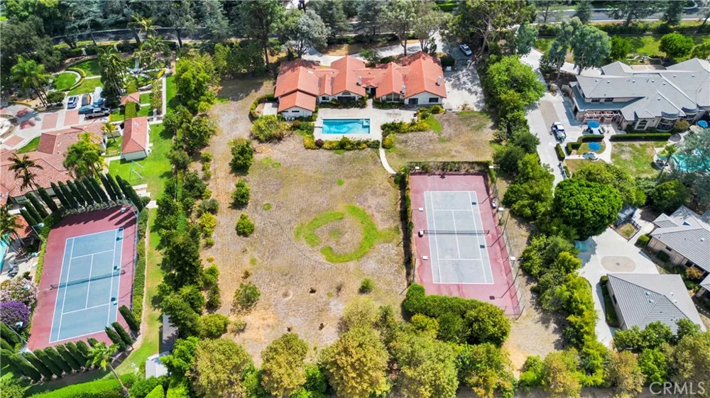 201 Deodar Bradbury, CA 91008