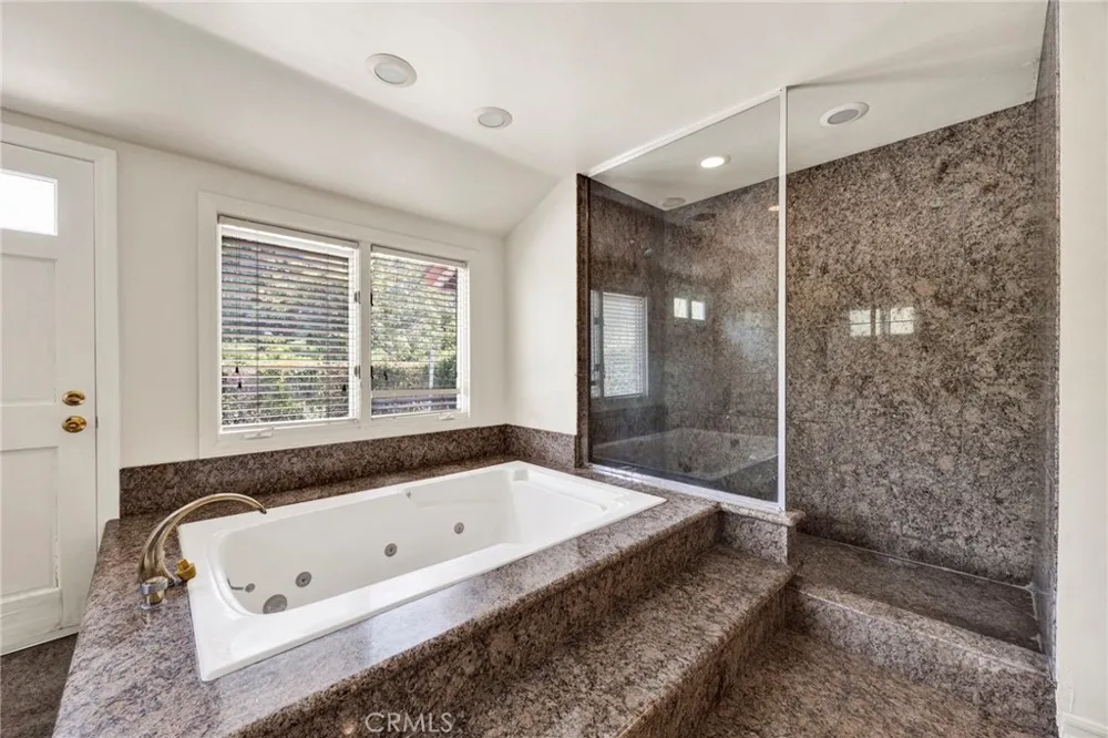 201 Deodar Bradbury, CA 91008
