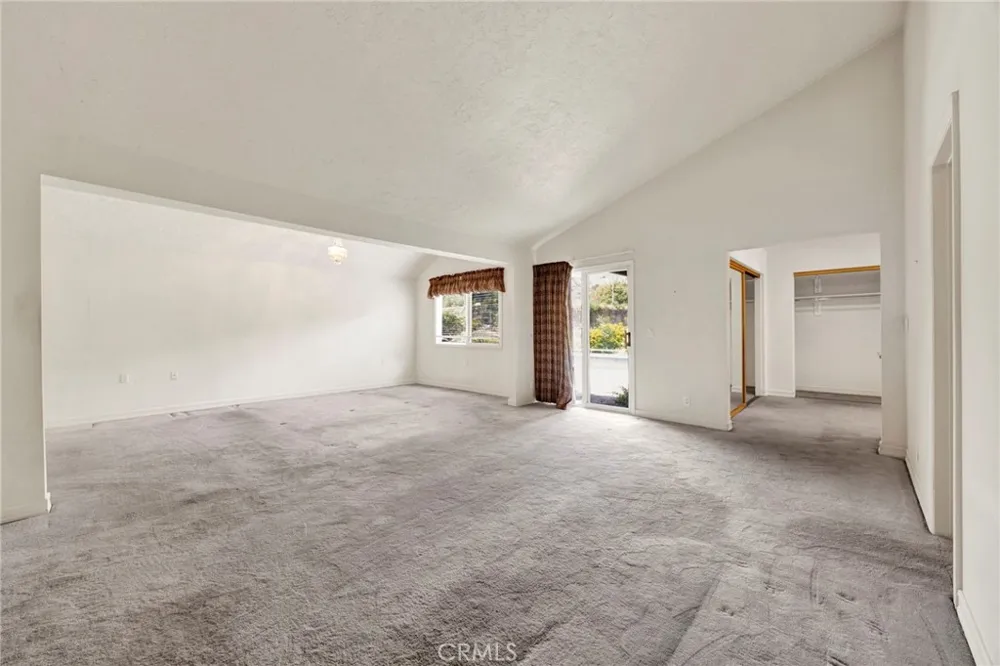 201 Deodar Bradbury, CA 91008