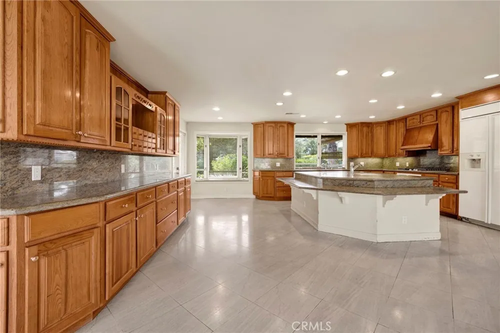 201 Deodar Bradbury, CA 91008