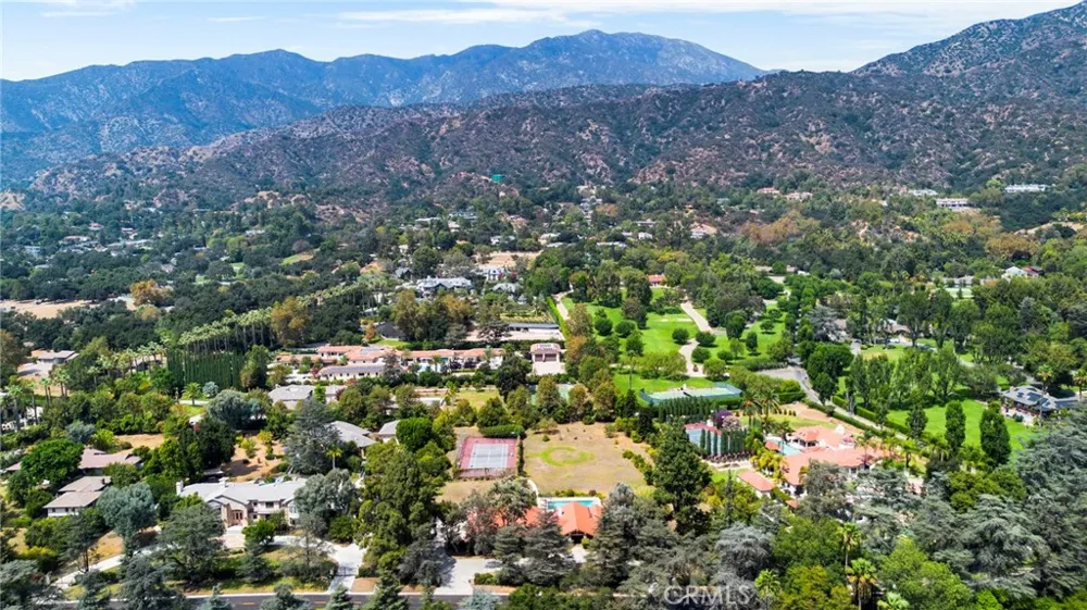 201 Deodar Bradbury, CA 91008