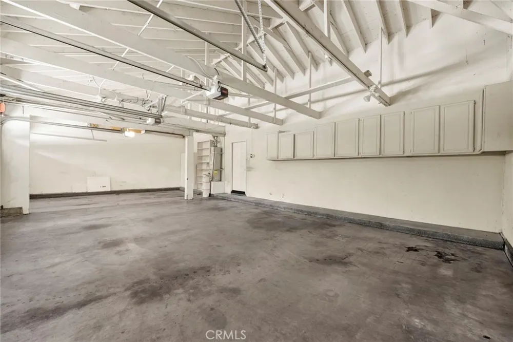201 Deodar Bradbury, CA 91008