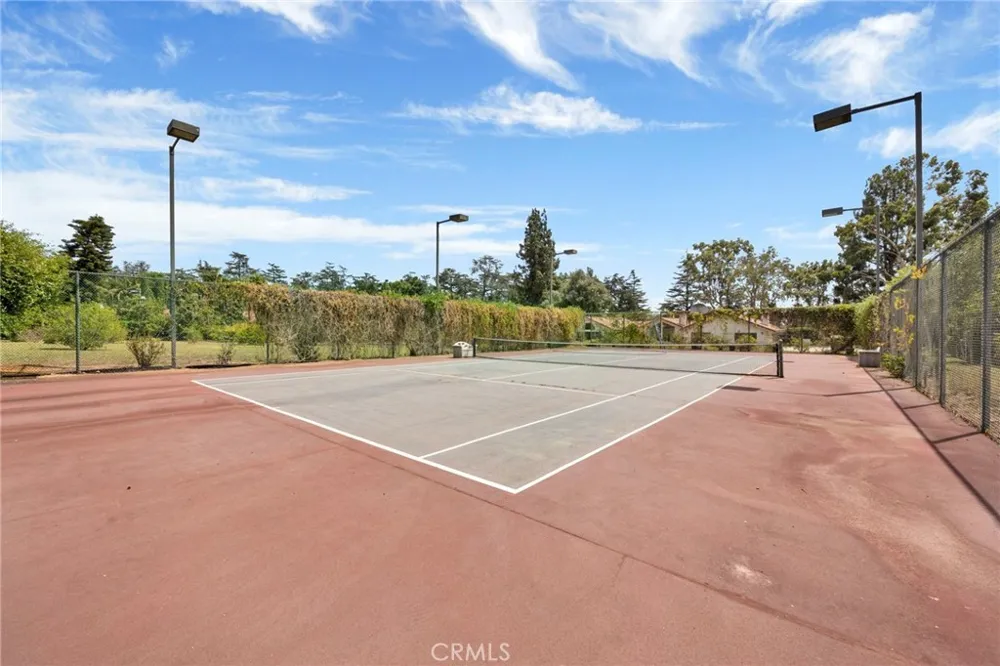 201 Deodar Bradbury, CA 91008