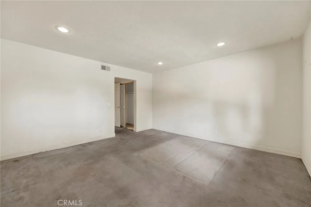 201 Deodar Bradbury, CA 91008