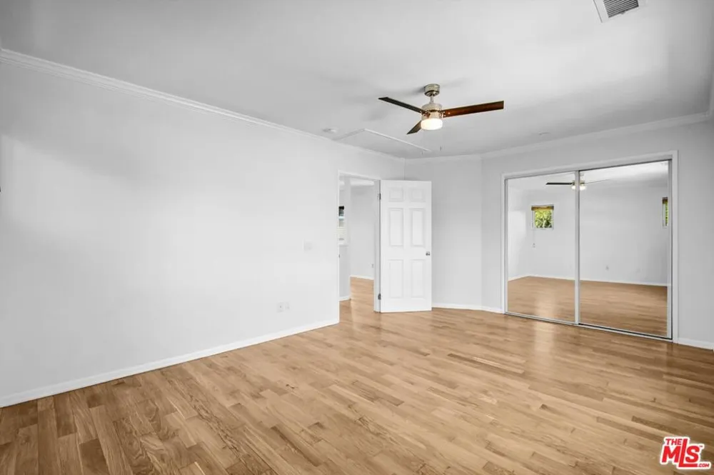 1328 10th Street #1/2 Santa Monica, CA 90401