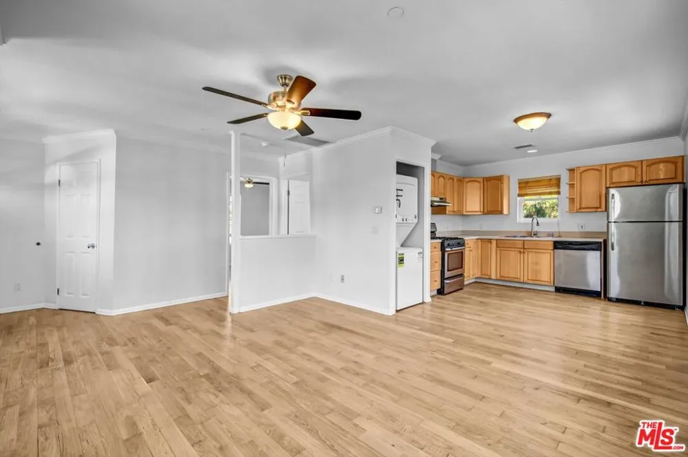1328 10th Street #1/2 Santa Monica, CA 90401