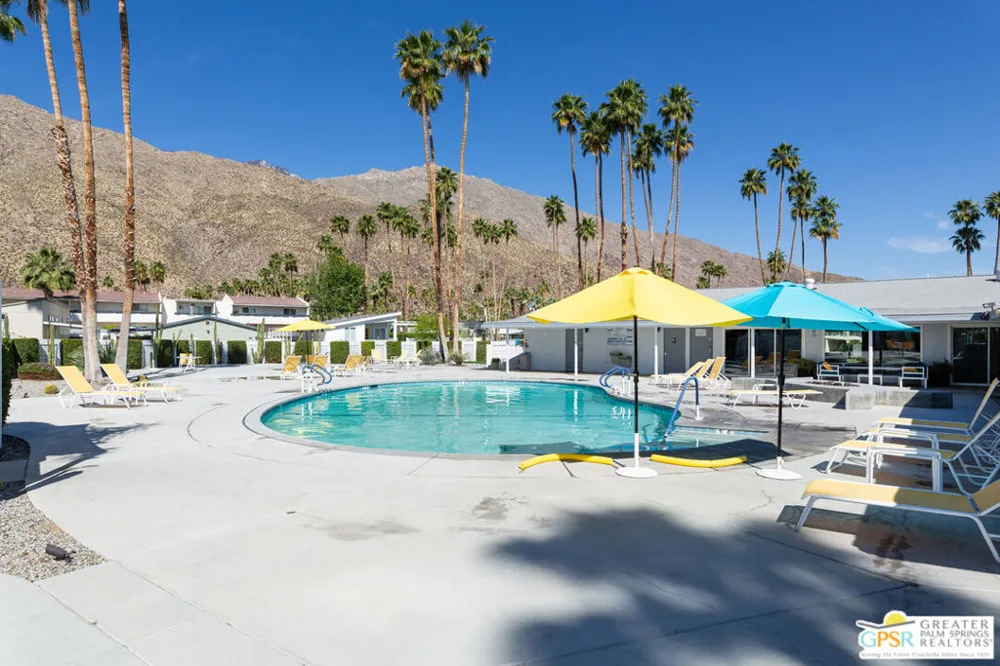 408 Kona Lane Palm Springs, CA 92264