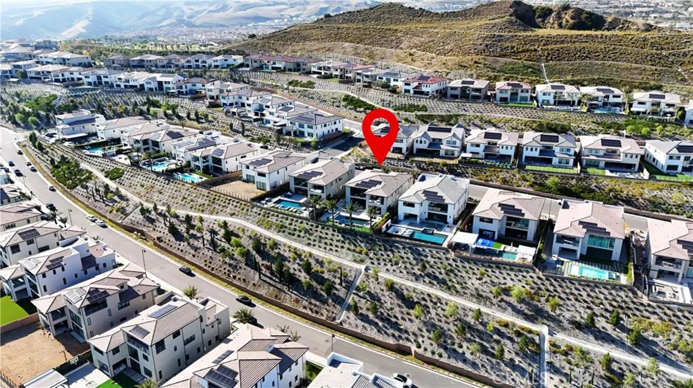11761 Greenwood Drive Porter Ranch, CA 91326