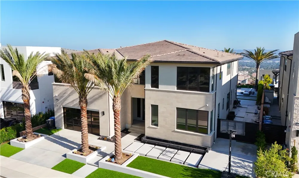 11761 Greenwood Drive Porter Ranch, CA 91326