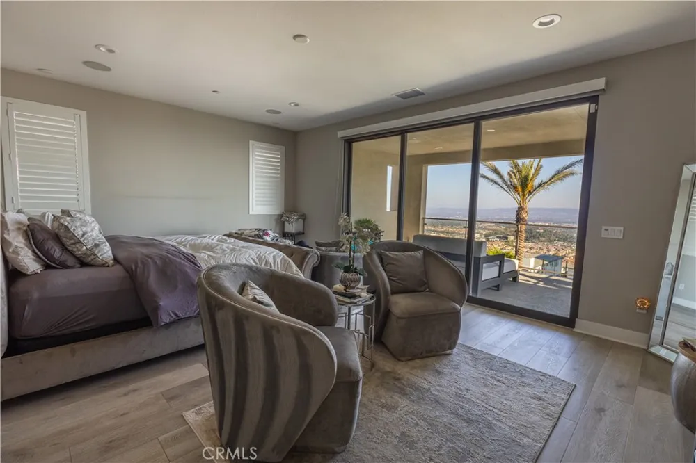11761 Greenwood Drive Porter Ranch, CA 91326