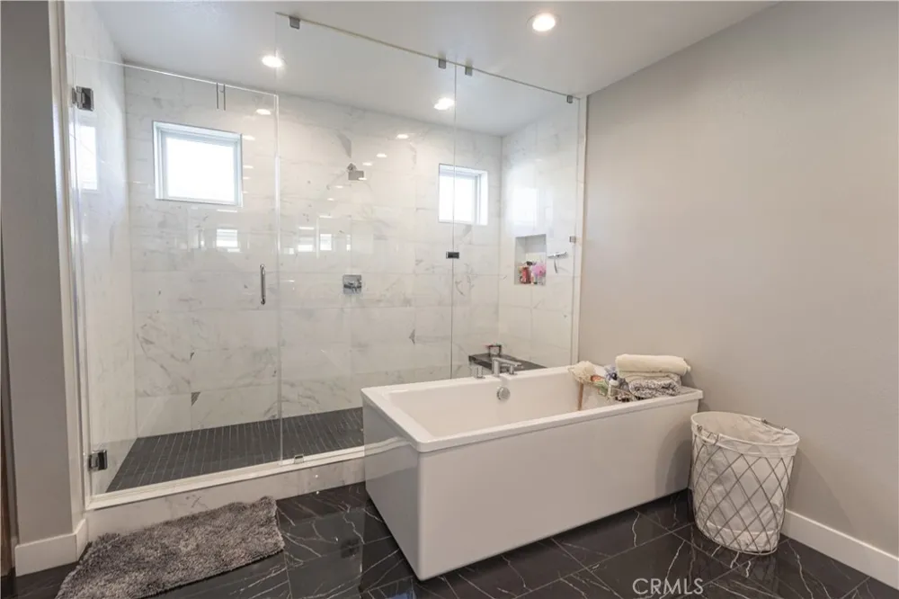 11761 Greenwood Drive Porter Ranch, CA 91326