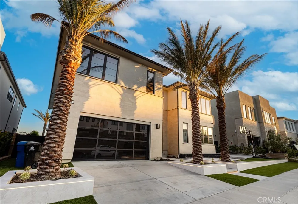 11761 Greenwood Drive Porter Ranch, CA 91326