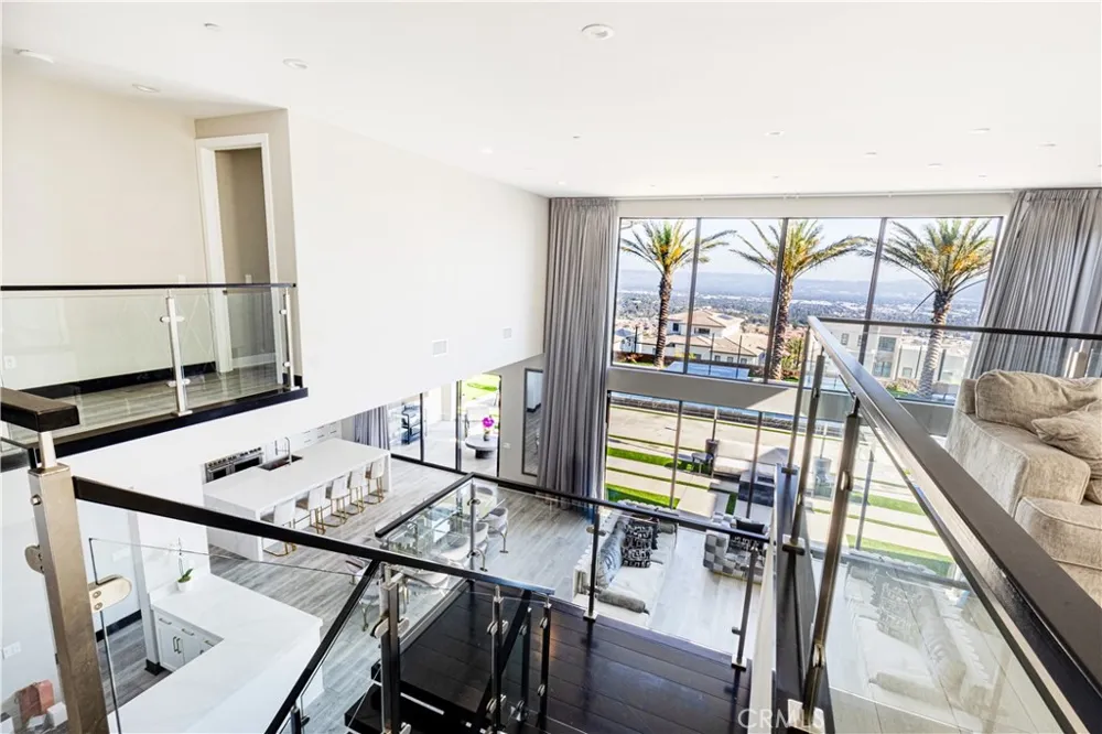 11761 Greenwood Drive Porter Ranch, CA 91326
