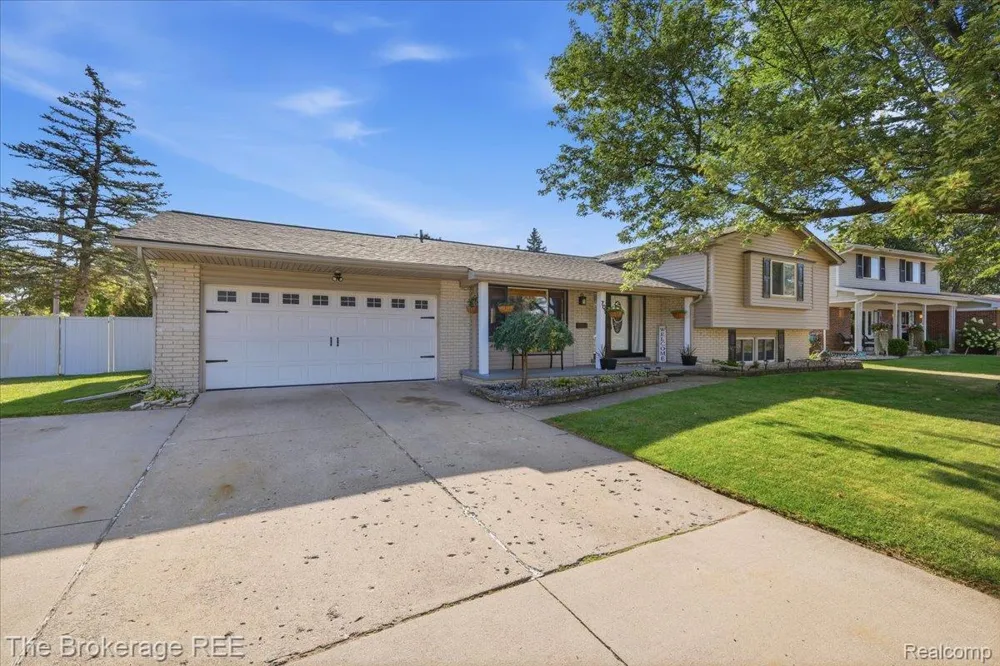 701 Salem Drive Davison City, MI 48423