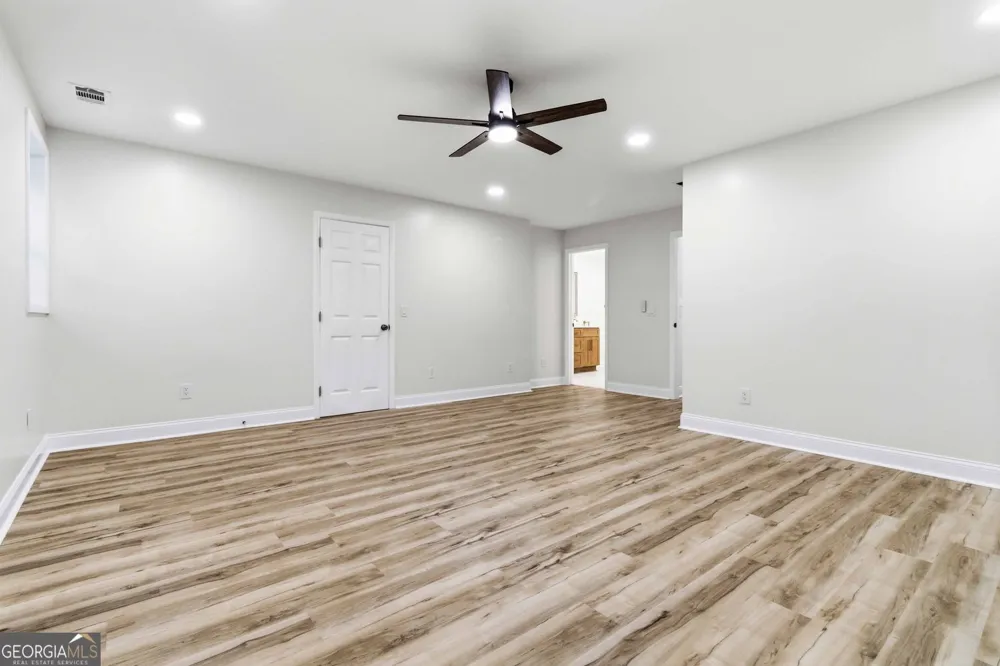 510 River Valley RD Sandy Springs, GA 30328