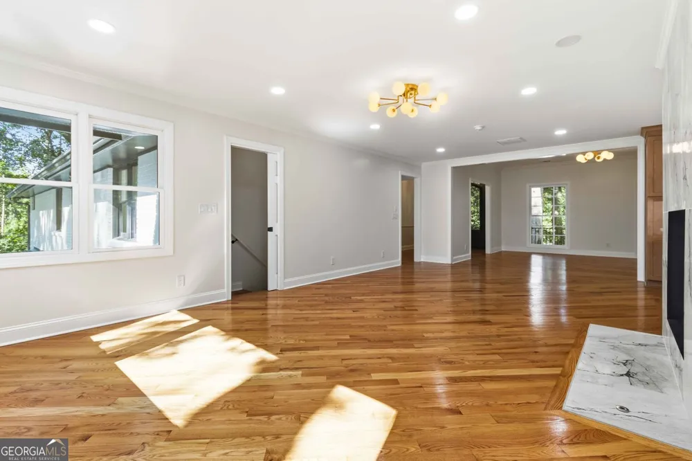 510 River Valley RD Sandy Springs, GA 30328