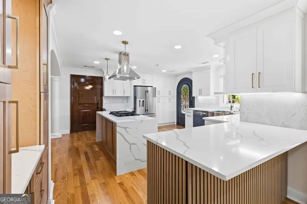 510 River Valley RD Sandy Springs, GA 30328