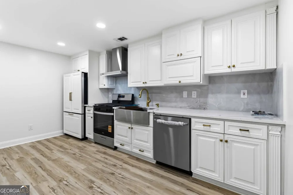 510 River Valley RD Sandy Springs, GA 30328