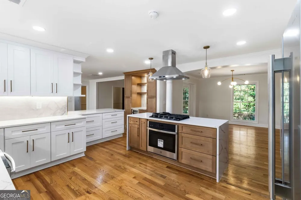 510 River Valley RD Sandy Springs, GA 30328