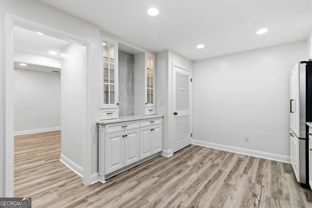 510 River Valley RD Sandy Springs, GA 30328