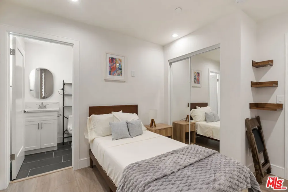 1341 Mariposa Avenue Los Angeles, CA 90027