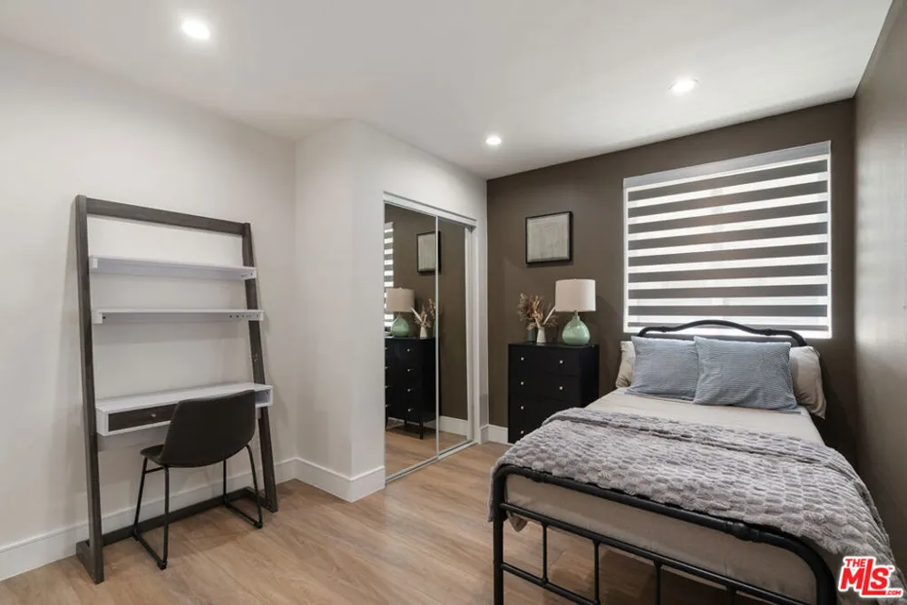1341 Mariposa Avenue Los Angeles, CA 90027