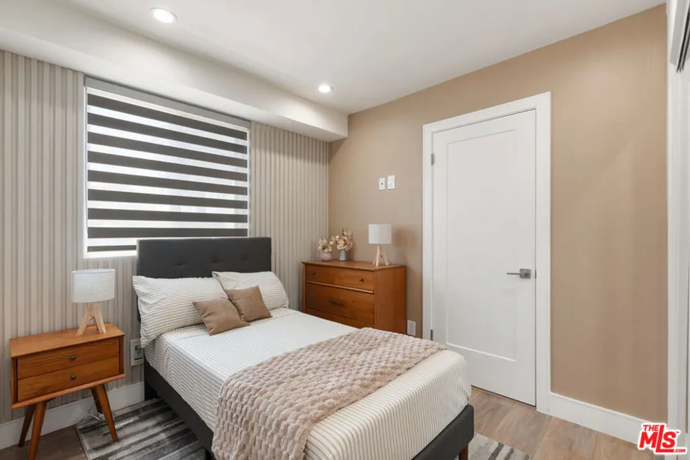 1341 Mariposa Avenue Los Angeles, CA 90027
